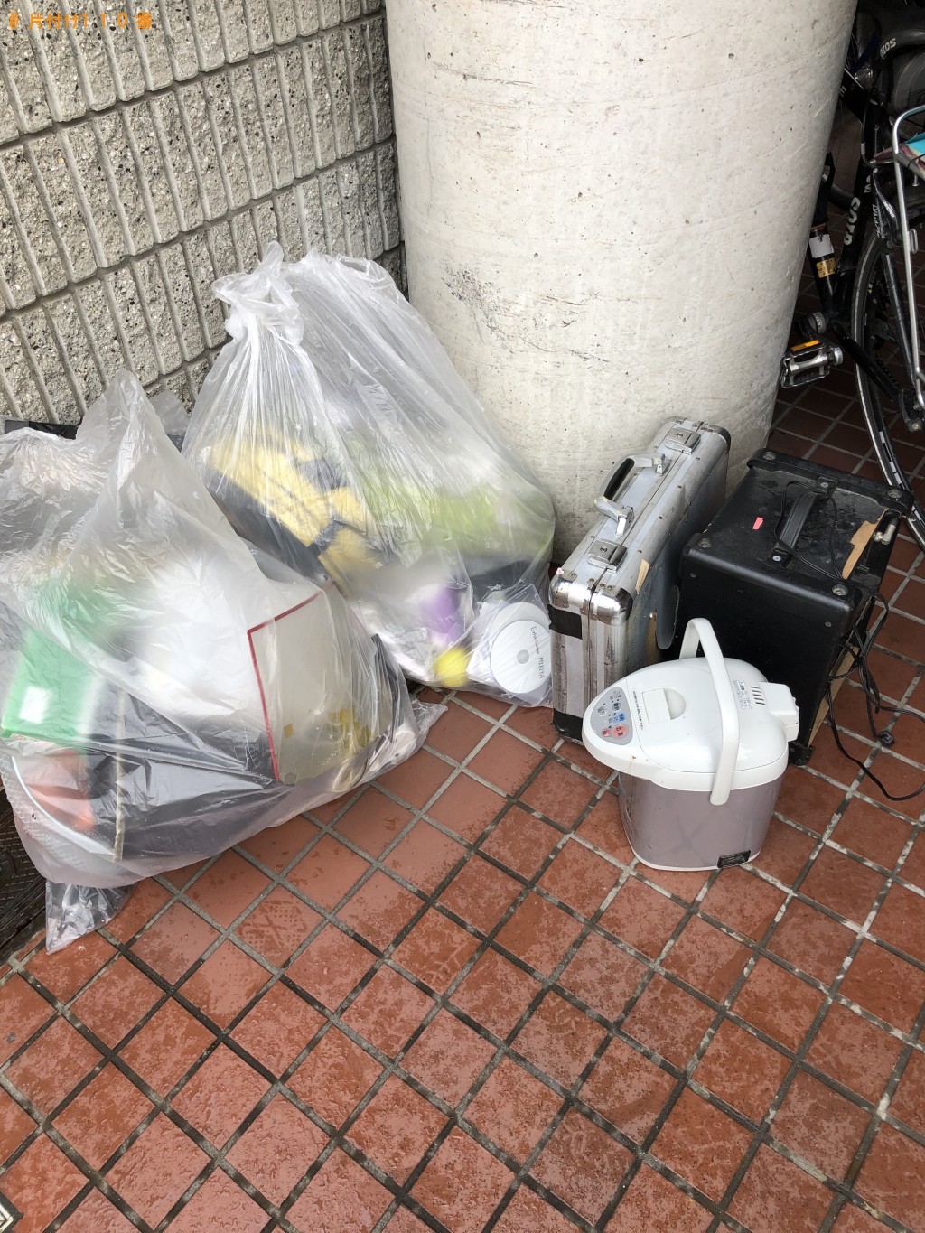 【京都市左京区】ポット、アンプ、アタッシュケース等の回収・処分