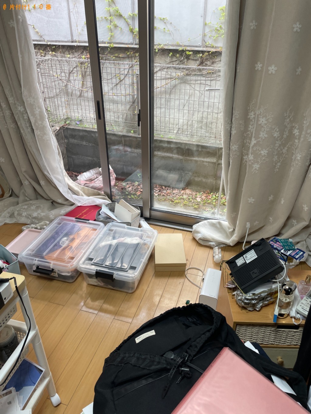 【越谷市】マットレス付きシングルベッド、ラック等の回収