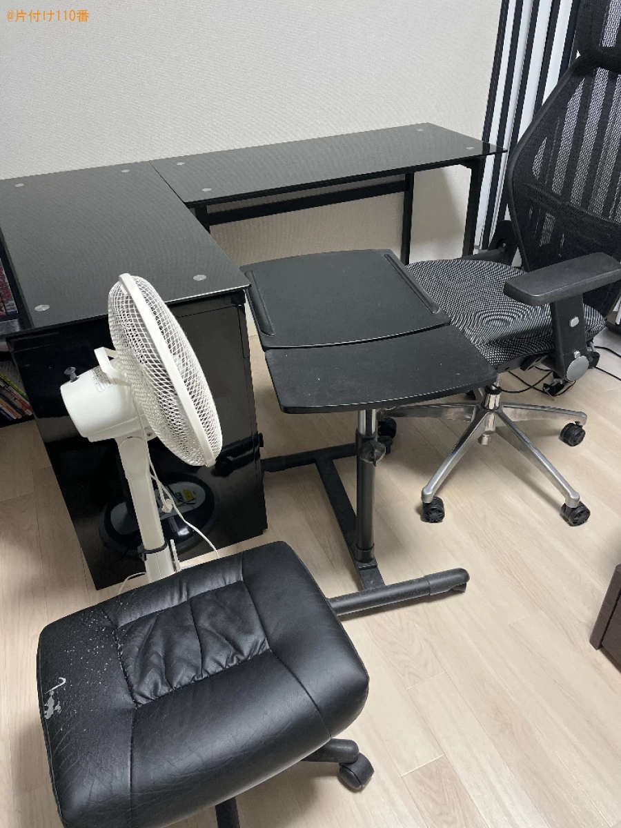 【京都市東山区】椅子、PCデスク、サイドテーブル、扇風機の回収